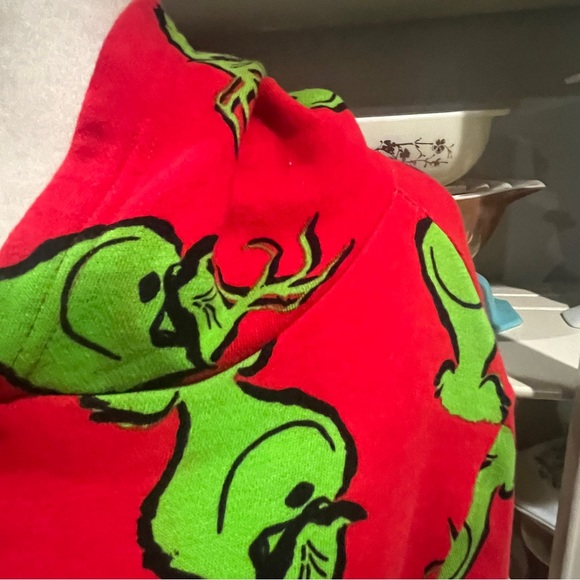 Forever 21 The Grinch Print Pullover - Size Large - Picture 5 of 14